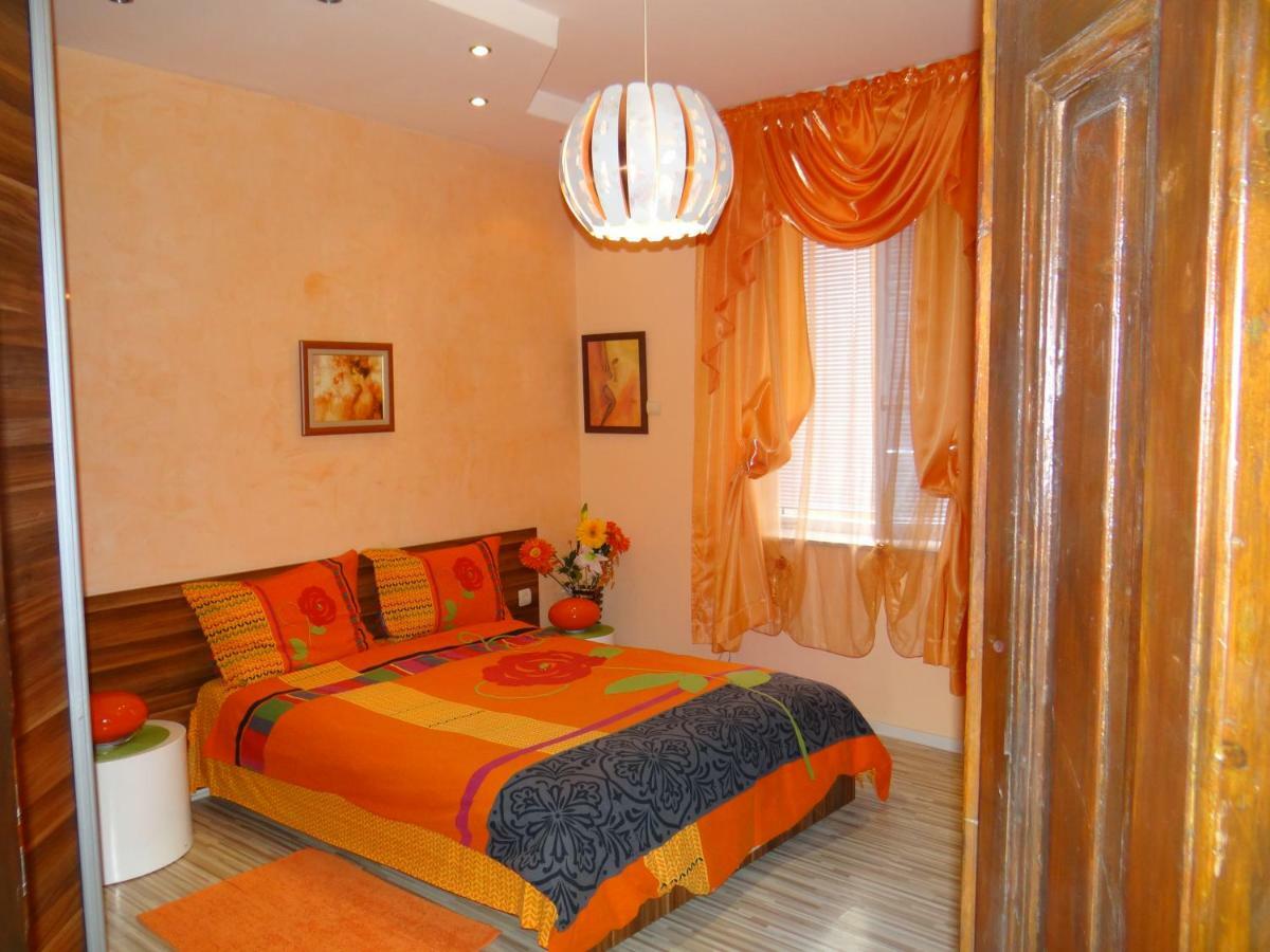 Orange Flower Apartments Sofia Extérieur photo